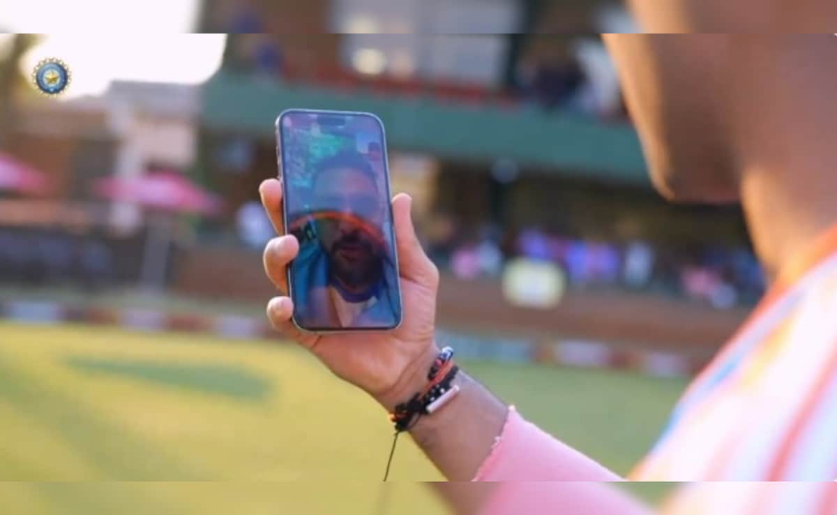 “In times to come…”, Abhishek Sharma talked to Yuvraj Singh on phone after scoring his first century, the former legend reacted like this