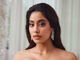 जाह्नवी कपूर को मिली अस्पताल में छुट्टी, तीन दिन तक डॉक्टरों की देख रेख में रहीं बोनी कपूर की लाडली जाह्नवी कपूर को मिली अस्पताल में छुट्टी, तीन दिन तक डॉक्टरों की देख रेख में रहीं बोनी कपूर की लाडली