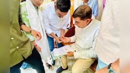 Rajasthan Politics: विधायक हरीश चौधरी ने अपने खून से सीएम को लिखी चिट्ठी, सरकार से की बड़ी मांग