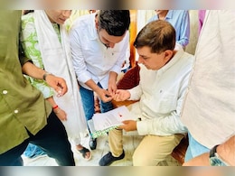 Rajasthan Politics: विधायक हरीश चौधरी ने अपने खून से सीएम को लिखी चिट्ठी, सरकार से की बड़ी मांग Rajasthan Politics: विधायक हरीश चौधरी ने अपने खून से सीएम को लिखी चिट्ठी, सरकार से की बड़ी मांग