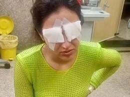Actor Jasmine Bhasin को रैम्प वॉक करते हुए अचानक दिखना हुआ बंद, क्या है Corneal Damage, कैसे लेंस का इस्तेमाल है नुकसानदायक Actor Jasmine Bhasin को रैम्प वॉक करते हुए अचानक दिखना हुआ बंद, क्या है Corneal Damage, कैसे लेंस का इस्तेमाल है नुकसानदायक