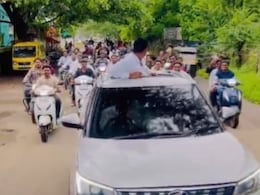 Gangster, Out Of Jail, Holds "Comeback" Rally, Sent Back To Prison