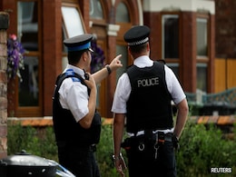 Violent Crowd Clashes With UK Police After Young Girls Killed Violent Crowd Clashes With UK Police After Young Girls Killed