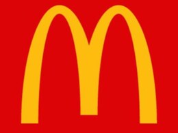 McDonald's France Thinking Of Withdrawing Sauce After Stephen Curry's Win In Paris Olympics Final McDonald's France Thinking Of Withdrawing Sauce After Stephen Curry's Win In Paris Olympics Final