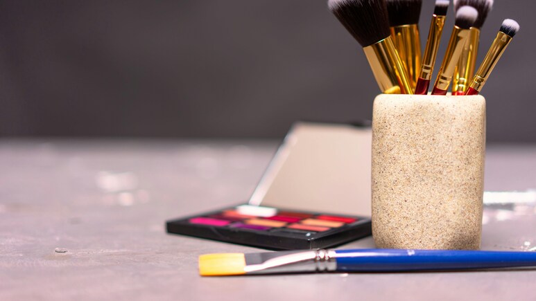 अमेज़न के टॉप ब्यूटी बेस्टसेलर: सीज़न के सबसे फेमस ब्यूटी प्रोडक्ट्स पर एक नजर अमेज़न के टॉप ब्यूटी बेस्टसेलर: सीज़न के सबसे फेमस ब्यूटी प्रोडक्ट्स पर एक नजर