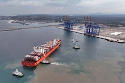 Adani Port पर पहुंचे पहले Container Ship का आज भव्य स्वागत