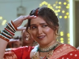 मरून कलर सड़िया के बाद आम्रपाली दुबे के नगीनिया ने मचा डाली धूम, यूट्यूब पर एक्ट्रेस का रेड साड़ी लुक हुआ हिट मरून कलर सड़िया के बाद आम्रपाली दुबे के नगीनिया ने मचा डाली धूम, यूट्यूब पर एक्ट्रेस का रेड साड़ी लुक हुआ हिट