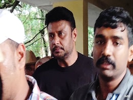 Darshan's Wife Writes To Bengaluru Top Cop, Says Pavithra Gowda Not Actor's Spouse Darshan's Wife Writes To Bengaluru Top Cop, Says Pavithra Gowda Not Actor's Spouse