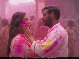 <i>Auron Mein Kahan Dum Tha</i>: Ajay Devgn Announces August 2 As New Release Date