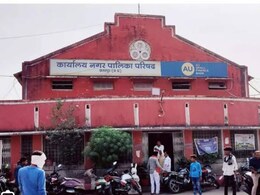 Chhatarpur: दुकान आवंटन मामले में सिर्फ दो पर ही कार्रवाई से उठे सवाल, बड़े चेहरों का क्या...