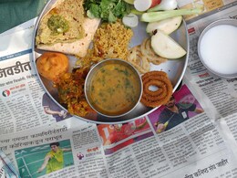 आयुर्वेदिक डॉक्टर ने बताया मॉनसून में कौनसी सब्जियां, कौनसे मसाले और कौनसे सीरियल्स सेहत के लिए हैं अच्छे  आयुर्वेदिक डॉक्टर ने बताया मॉनसून में कौनसी सब्जियां, कौनसे मसाले और कौनसे सीरियल्स सेहत के लिए हैं अच्छे