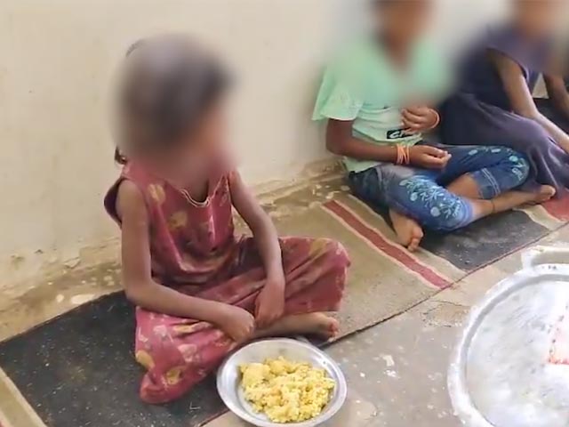 Video: In Chhattisgarh School, Mid-Day Meal Is Just Rice And Turmeric