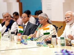 दिल्ली में चल रही नीति आयोग की बैठक, विपक्षी नेता पहुंचे ही नहीं, कांग्रेस सांसद ने बताई ये वजह