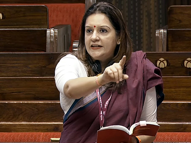 "Bill passed when 145 MPs suspended" Priyanka Chaturvedi backs Congress Leader's "police state" remark