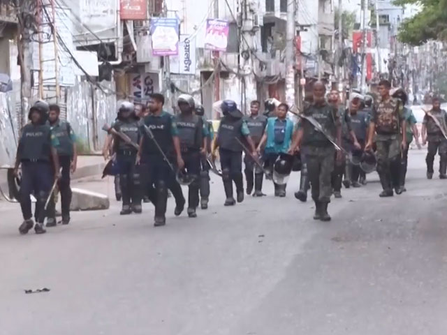 Bangladesh: Over 500 People, Including Opposition Leaders, Arrested Amid Violence