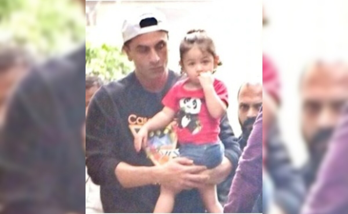 Ranbir Kapoor's Day Out With His Little One Daughter Raha