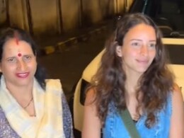 फैमिली के साथ स्पॉट हुईं तृप्ति डिमरी, बैड न्यूज एक्ट्रेस की मम्मी की सादगी देख फैंस कर रहे तारीफ फैमिली के साथ स्पॉट हुईं तृप्ति डिमरी, बैड न्यूज एक्ट्रेस की मम्मी की सादगी देख फैंस कर रहे तारीफ