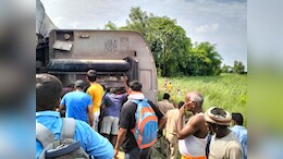 उत्तर प्रदेशात रेल्वेचा अपघात की घातपात? मोटारमननं सांगितलं तेव्हा काय झालं?