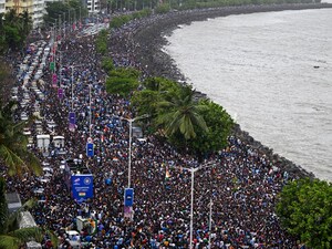 Anand Mahindra "Renames" Marine Drive After Victory Parade, SKY Reacts