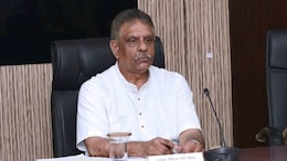 Rajasthan: कफ सिरप से मौतों का मामला, सवाल पूछने पर प्रेस कांफ्रेंस से उठ कर चले गए चिकित्सा मंत्री गजेंद्र खींवसर
