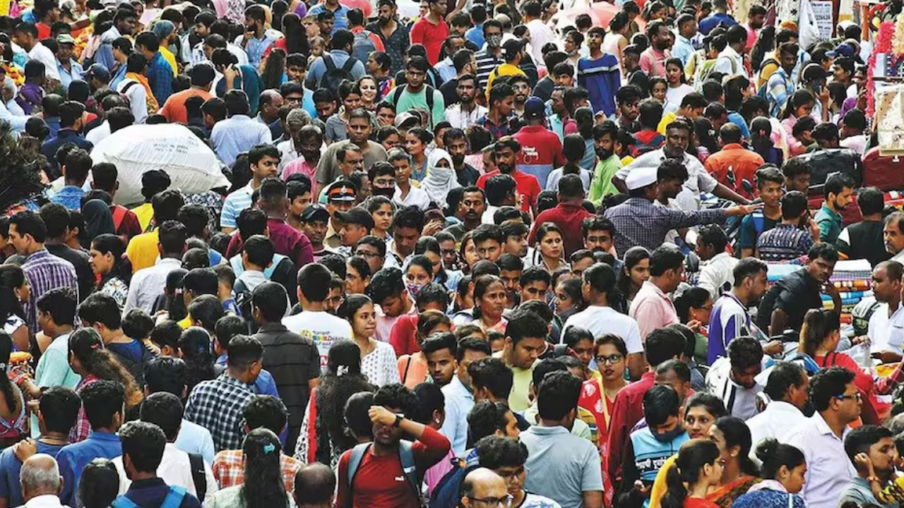Population Growth India: Indian की आबादी में कब आएगी कमी?, राजस्थान CM ने जताई चिंता | Population
