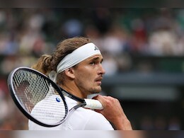 Alexander Zverev Plays Through The Pain To Advance In Hamburg