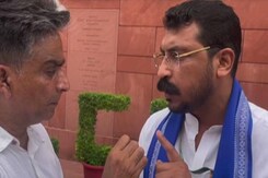 धार्मिक आधार पर भेदभाव को लेकर क्या बोले चंद्रशेखर आज़ाद धार्मिक आधार पर भेदभाव को लेकर क्या बोले चंद्रशेखर आज़ाद
