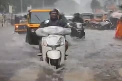 Mumbai, Nearby Areas Receive Over 100mm Rainfall In 12 Hours Mumbai, Nearby Areas Receive Over 100mm Rainfall In 12 Hours
