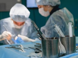 चीनी डॉक्टरों ने किया चमत्कार: 5,000 किलोमीटर दूर बैठे सर्जन ने निकाल दिया मरीज के फेफड़े का ट्यूमर