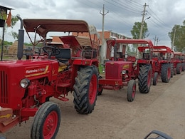 कोटा बैराज गेट खुलवाने के लिए 100 ट्रैक्टरों के साथ किसानों का कूच, पुलिस ने रोका तो हाईवे पर डाला पड़ाव कोटा बैराज गेट खुलवाने के लिए 100 ट्रैक्टरों के साथ किसानों का कूच, पुलिस ने रोका तो हाईवे पर डाला पड़ाव