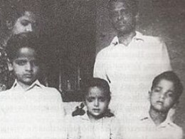 कभी नाम और दुबलेपन के कारण इंडस्ट्री में नहीं मिलता था काम, फिर इन्हीं को मिला सपनों की रानी का मिला खिताब, बच्ची को पहचाना क्या कभी नाम और दुबलेपन के कारण इंडस्ट्री में नहीं मिलता था काम, फिर इन्हीं को मिला सपनों की रानी का मिला खिताब, बच्ची को पहचाना क्या