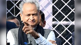 Ashok Gehlot: पूर्व सीएम गहलोत ने राजस्थान के युवाओं की उठाई आवाज, यूजर बोले-जादूगर आपको बेरोजगार याद कर रहे हैं