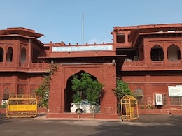 JNVU में 1 दशक पहले हुई थी शिक्षकों की भर्ती, 300 पद हैं खाली, किसी भी सरकार की अब तक नहीं गई है नजर