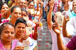 Amarwara By Election 2024: अमरवाड़ा उपचुनाव के लिए वोटिंग जारी, 6 बजे तक होगा मतदान Amarwara By Election 2024: अमरवाड़ा उपचुनाव के लिए वोटिंग जारी, 6 बजे तक होगा मतदान