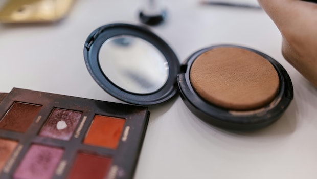 Best Deals On M.A.C Studio Fix Foundation