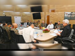 "आपको खुली छूट है...",श्रीनगर ग्रेनेड हमले पर सुरक्षा एजेंसियों से बोले उप-राज्यपाल मनोज सिन्हा