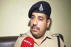 लालच देकर धर्मांतरण का 'खेल', 3 नर्स का ऐसे हुआ भंडाफोड़! लालच देकर धर्मांतरण का 'खेल', 3 नर्स का ऐसे हुआ भंडाफोड़!