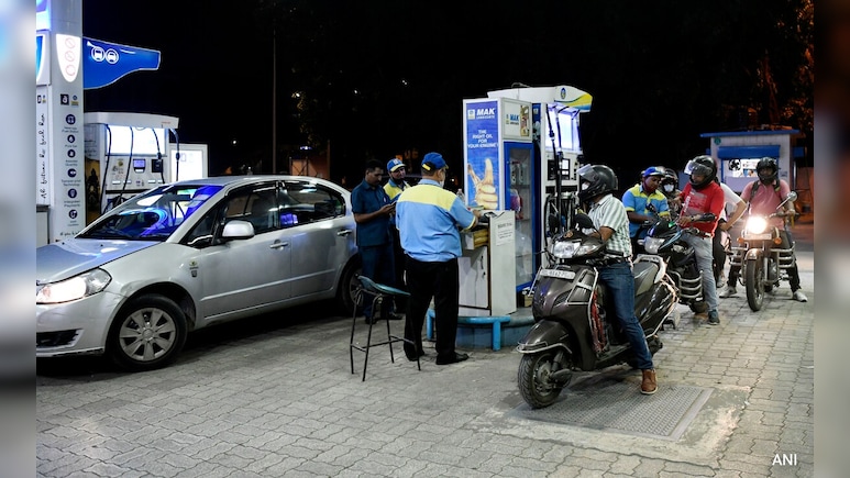 No Number Plate, No Fuel: Rajkot Cracks Down On Unregistered Vehicles