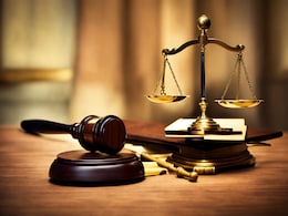 शादीशुदा महिला को फुसलाने पर जेल, मॉब लिंचिंग पर 7 साल की कैद, आसान भाषा में नए क्रिमिनल कानूनों को समझिए शादीशुदा महिला को फुसलाने पर जेल, मॉब लिंचिंग पर 7 साल की कैद, आसान भाषा में नए क्रिमिनल कानूनों को समझिए