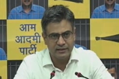 Delhi Liquor Case को लेकर ED Chargesheet पर AAP नेता Sandeep Pathak ने कहा- कुछ नया नहीं Delhi Liquor Case को लेकर ED Chargesheet पर AAP नेता Sandeep Pathak ने कहा- कुछ नया नहीं