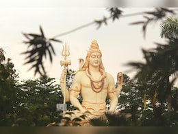 सावन का दूसरा सोमवारः चांदनी चौक से लेकर देवघर-हरिद्वार, देखिए भक्तों की कैसी कतार सावन का दूसरा सोमवारः चांदनी चौक से लेकर देवघर-हरिद्वार, देखिए भक्तों की कैसी कतार