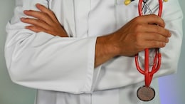 Surgeon Who Removed Patient's Liver 'Accidentally' Accused Of Botching Another Operation