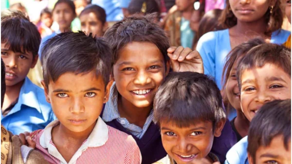 Transport Voucher Scheme: स्कूल आने-जाने के लिए छात्राओं को भत्ता देगी राजस्थान सरकार, हर साल 3000 से 5400 रुपये देने का प्रावधान | Rajasthan Government will give Transport ...