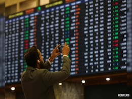Fire Breaks Out At Pakistan Stock Exchange Building, Trading Temporarily Suspended Fire Breaks Out At Pakistan Stock Exchange Building, Trading Temporarily Suspended