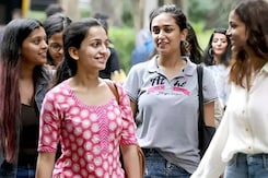 Dress Code In MP Colleges: एमपी के कॉलेजों में ड्रेस कोड, खत्म होगा 'भेद'? Dress Code In MP Colleges: एमपी के कॉलेजों में ड्रेस कोड, खत्म होगा 'भेद'?