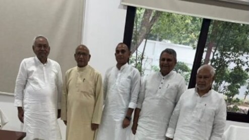 झारखंड में 'नए मोर्चे' से सत्ता साधेगी जेडीयू! सरयू राय और नीतीश कुमार के बीच क्या बनी रणनीति?