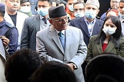 Nepal में 'प्रचंड' की सरकार गिरी, Pushp Kamal Dahal ने विश्वास मत हारने के बाद PM पद से दिया इस्तीफा Nepal में 'प्रचंड' की सरकार गिरी, Pushp Kamal Dahal ने विश्वास मत हारने के बाद PM पद से दिया इस्तीफा