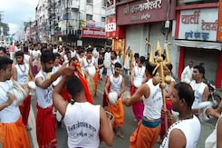 महाकाल की नगरी में गूंजेगी एक साथ 1500 डमरू, विश्व रिकॉर्ड की तैयारी महाकाल की नगरी में गूंजेगी एक साथ 1500 डमरू, विश्व रिकॉर्ड की तैयारी