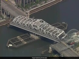 Watch: Major Bridge In New York Stuck Open Due To Extreme Heat Watch: Major Bridge In New York Stuck Open Due To Extreme Heat