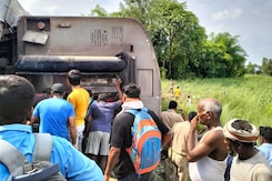 Passenger's "Mild Explosion" Claim Before Train Derails In UP Passenger's "Mild Explosion" Claim Before Train Derails In UP